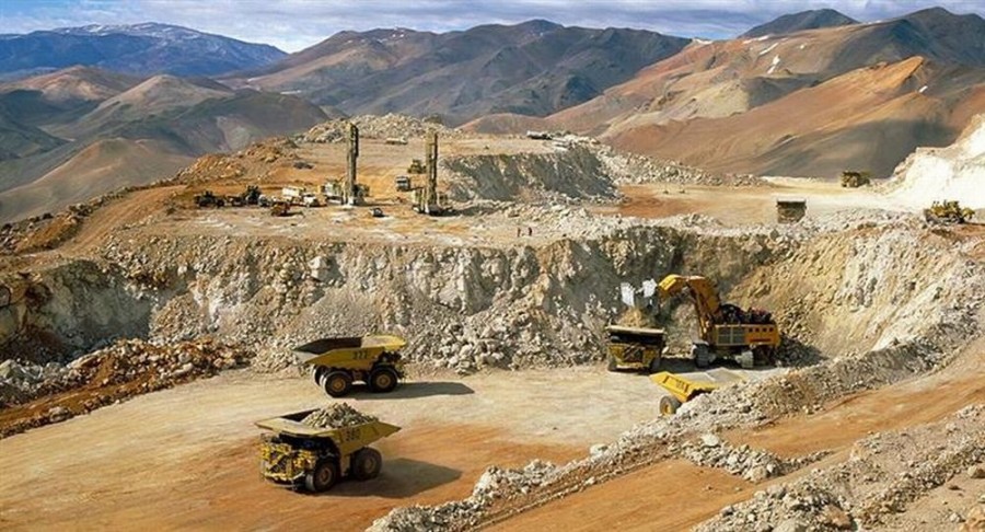 En Argentina, el sector minero está cerca de estar en auge debido a las reformas promovidas por Macri. Foto archivo.