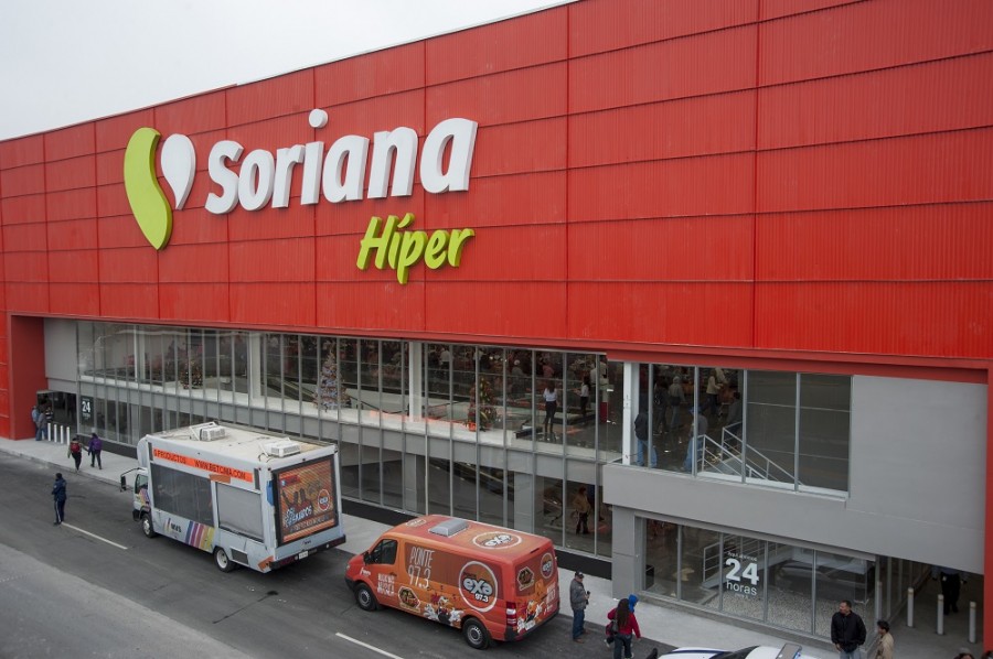 Soriana ha tenido dificultades para deshacerse de las 12 tiendas que Cofece condicionó para concretar la compra de unidades de Comercial Mexicana en 2015. Foto de archivo.