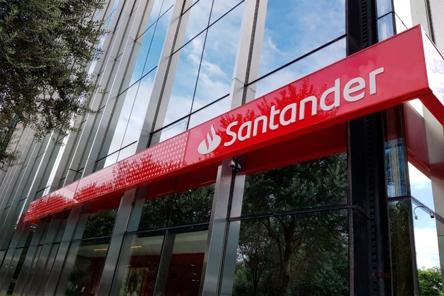 Santander valuó la acción de su filial mexicana en 24 pesos, debajo de su anterior interno de 2019. Foto archivo