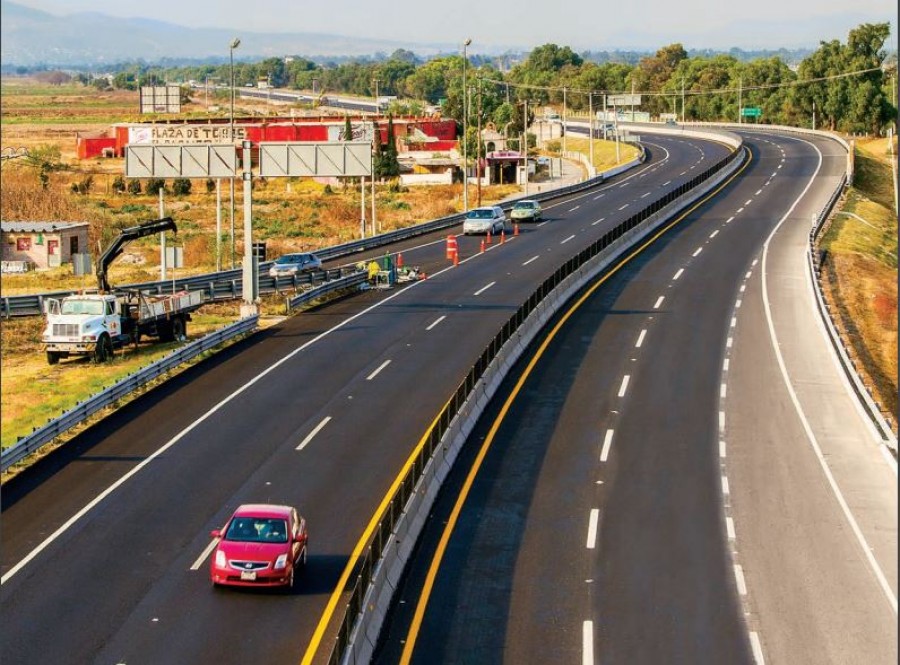 La operadora del Circuito Exterior Mexiquense dijo que hay elementos para demostrar que los directivos actuaron en cumplimiento de la normatividad aplicable. Foto archivo