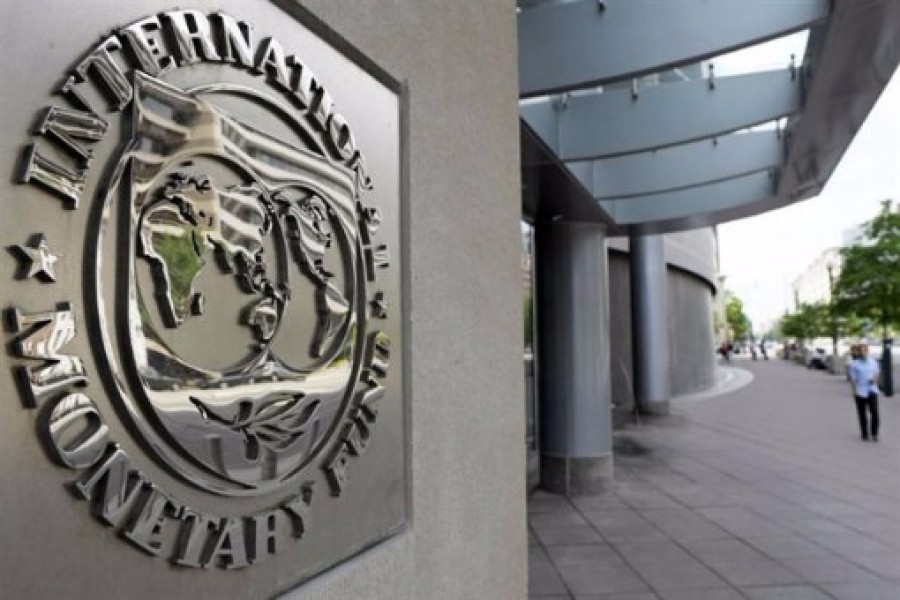 El FMI considera que la pandemia aún podría causar un impacto económico relevante. Foto archivo