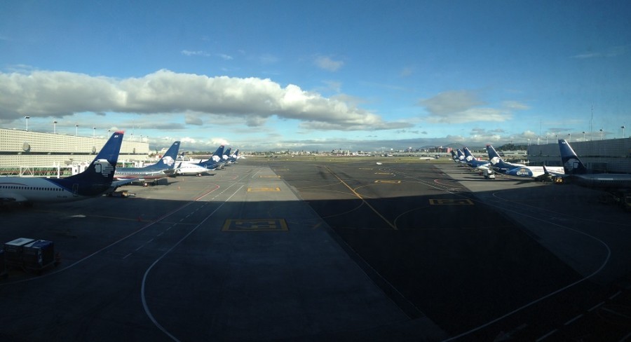 Ahora AeroMéxico cuenta con poco más de 136 millones de acciones en circulación, luego de una concentración de títulos. Foto archivo