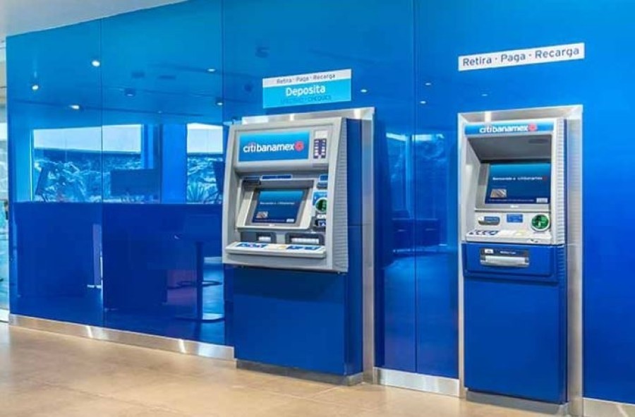 Banorte y Santander son los bancos mejor posicionados para concretar la compra de Citibanamex, dijo Moodys. Foto Archivo