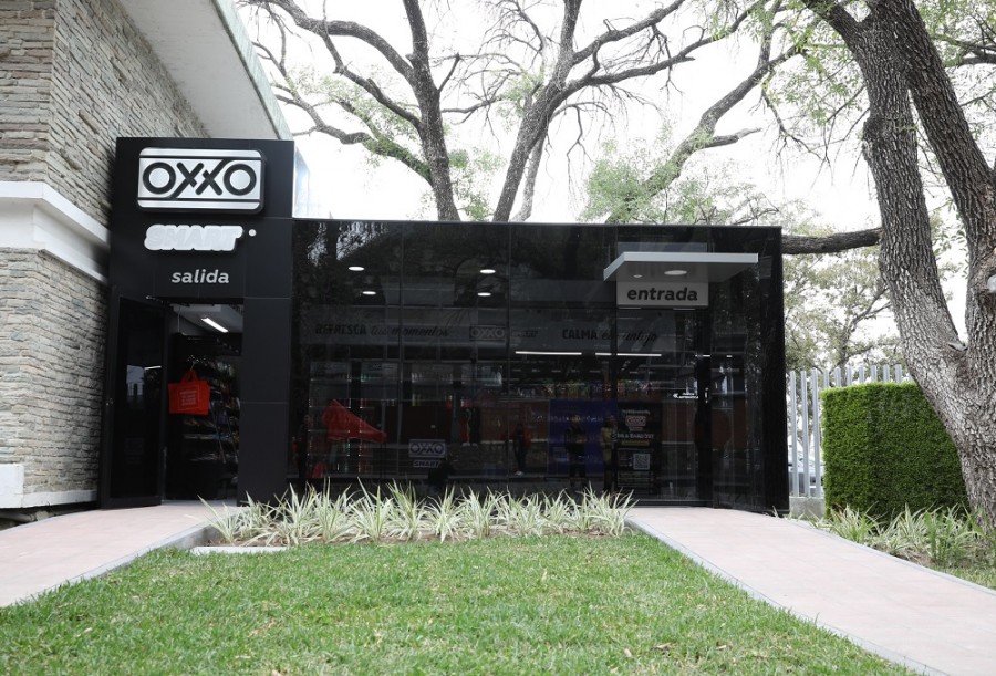 La primera tienda de este tipo está en Monterrey. Foto Femsa