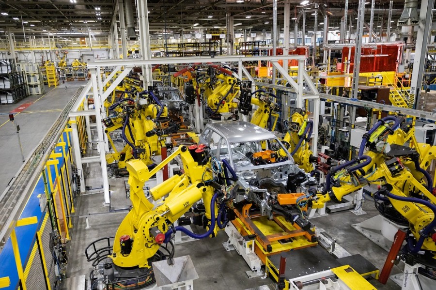 La producción y la exportación de autos en México aceleran durante julio. Foto de Stellantis México