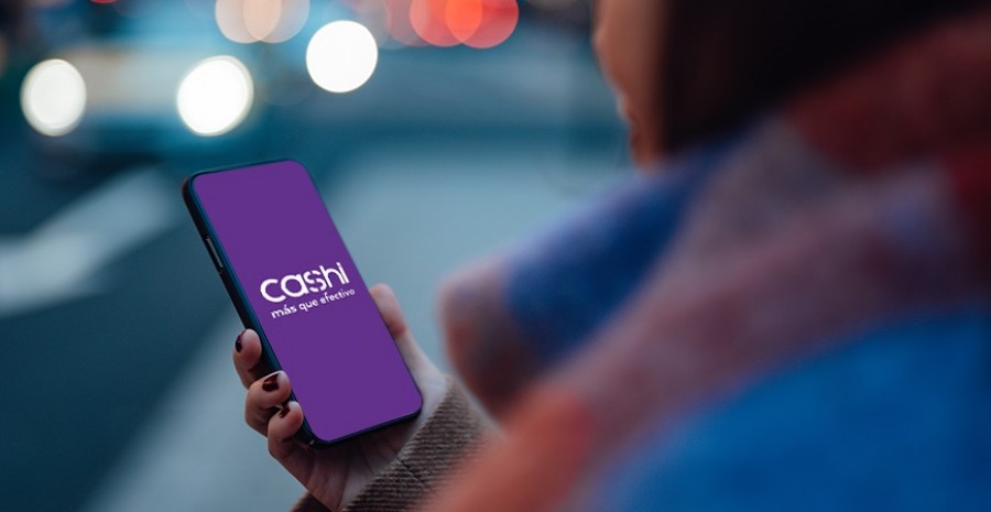 La aplicación Cashi, que fue lanzada en 2018, permite realizar pagos de servicios como agua, luz, televisión de paga, teléfono y hasta suscripciones de plataformas de contenidos de entretenimiento como Netflix y Spotify. Foto Walmart de México y Centroamérica