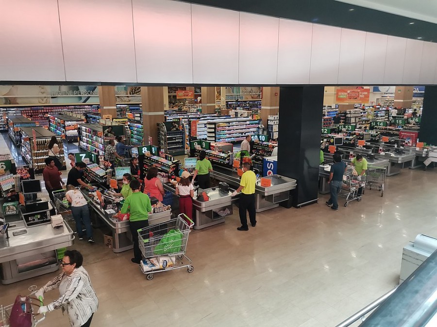 La confianza de los consumidores en México ligó cinco meses al alza y alcanzó su mayor nivel desde marzo de 2019. Foto archivo