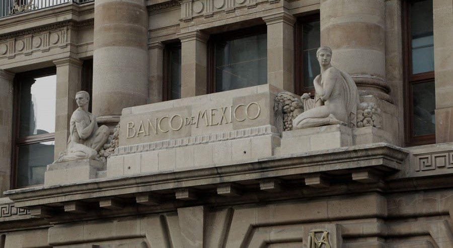 Banxico prevé que su postura monetaria deberá mantener un tono restrictivo por más tiempo de lo anticipado. Foto Banco de México