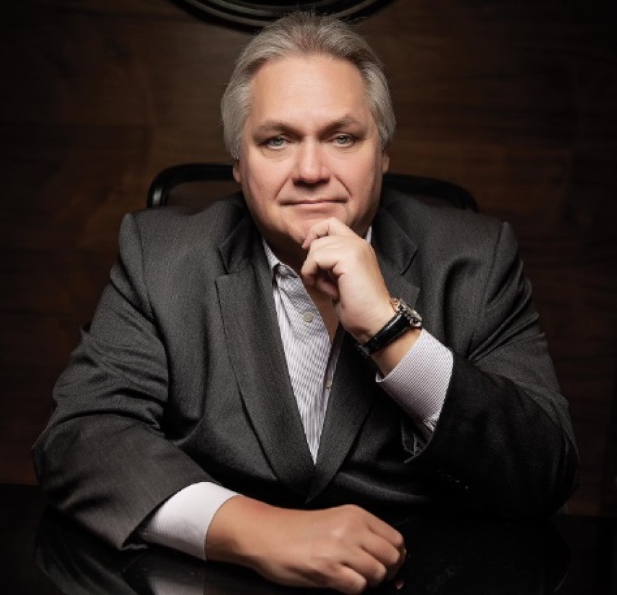 Carlos Bremer, principal dueño de Value Grupo Financiero y uno de los hombres de negocios más mediáticos de México, falleció a los 63 años de edad, tres días después de sufrir un desvanecimiento. Foto tomada de la cuenta de Instagram de Bremer