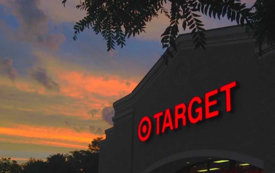 Target vio caer sus ventas en el último año fiscal que terminó en febrero, su primer descenso en siete años. Foto flickr.com/Mike Mozart (https://flic.kr/p/omVcux)
