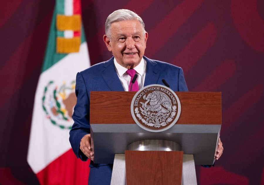 El presidente Andrés Manuel López Obrador, próximo a terminar su mandato, aprovechó el foro de la Convención Bancaria para hacer un recuento económico de su mandato. Foto Presidencia