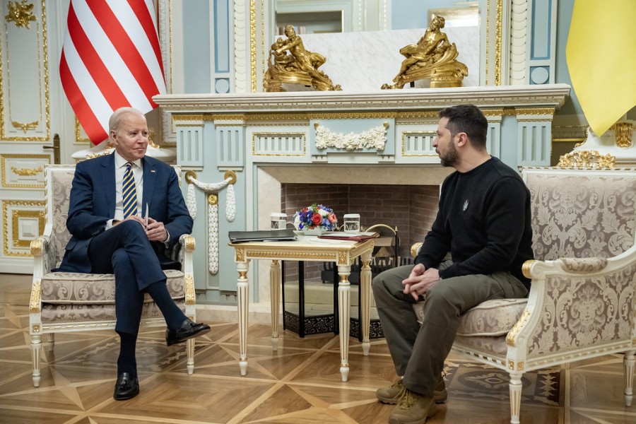 El presidente de EUA promete enviar más recursos para apoyar a Ucrania en su guerra con Rusia tras el aval del Senado. Foto Flickr/White House
