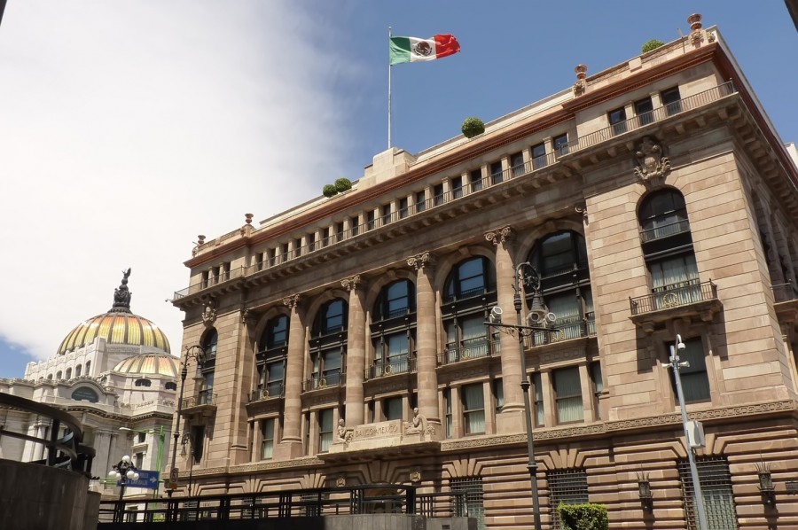 La actividad económica de México decepciona al tropezar en enero. Foto de BMW México