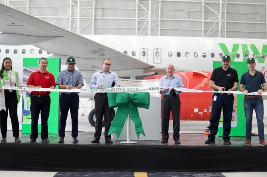 La aerolínea dijo que el hangar de mantenimiento de dos bahías será el más grande del estado de Nuevo León y le permitirá realizar 30 servicios mayores al año, que se irán incrementando conforme crezca su flota de los aviones Airbus A320 y A321. Foto Viva Aerobus