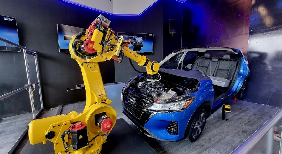 La producción y la exportación de autos mexicanos frena en abril. Foto de Nissan México
