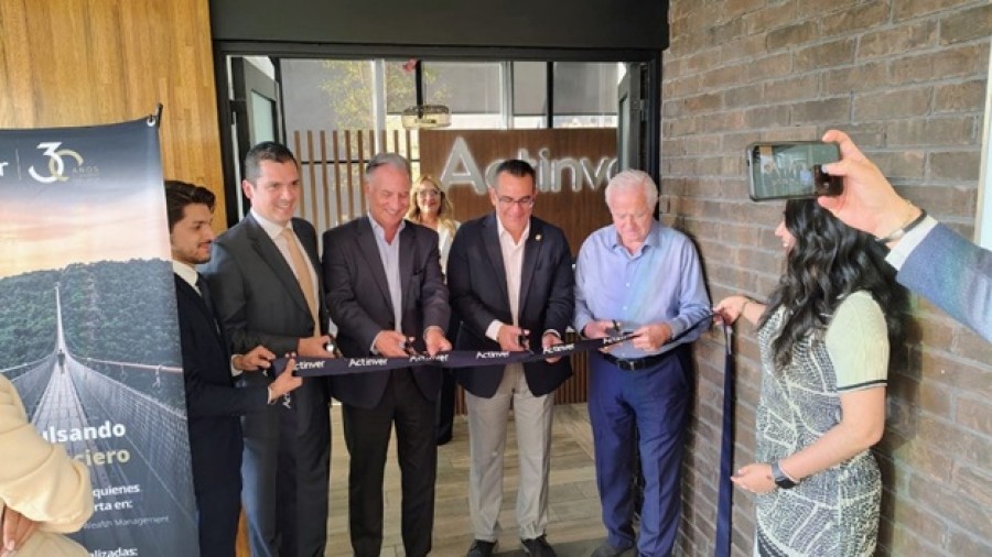 Los expertos del banco dijeron que Fibra Prologis también tiene buenas perspectivas, ya que la compra de los activos de Terrafina está cerca de cerrarse, por lo cual pronto ofrecerá su primer portafolio inmobiliario resultante de esa adquisición y, posiblemente, para finales de año, concluirán la primera venta de activos que no estén alineados con su estrategia. Foto Fibra Prologis